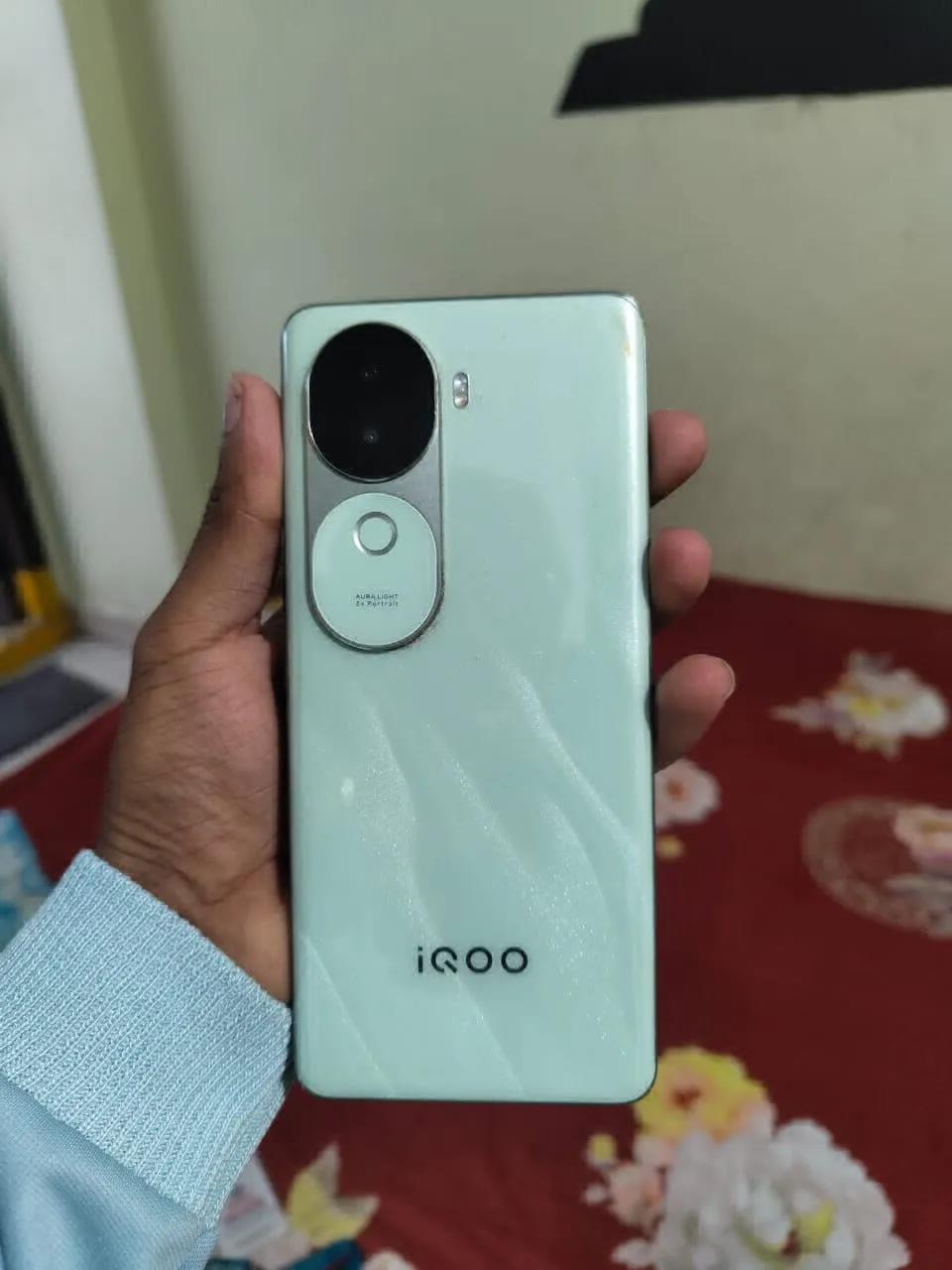Product Image 0