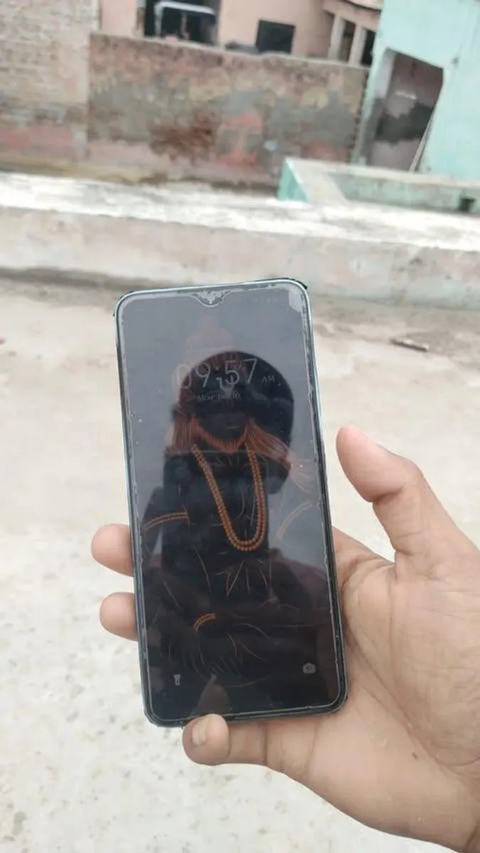 Infinix Hot 30i
