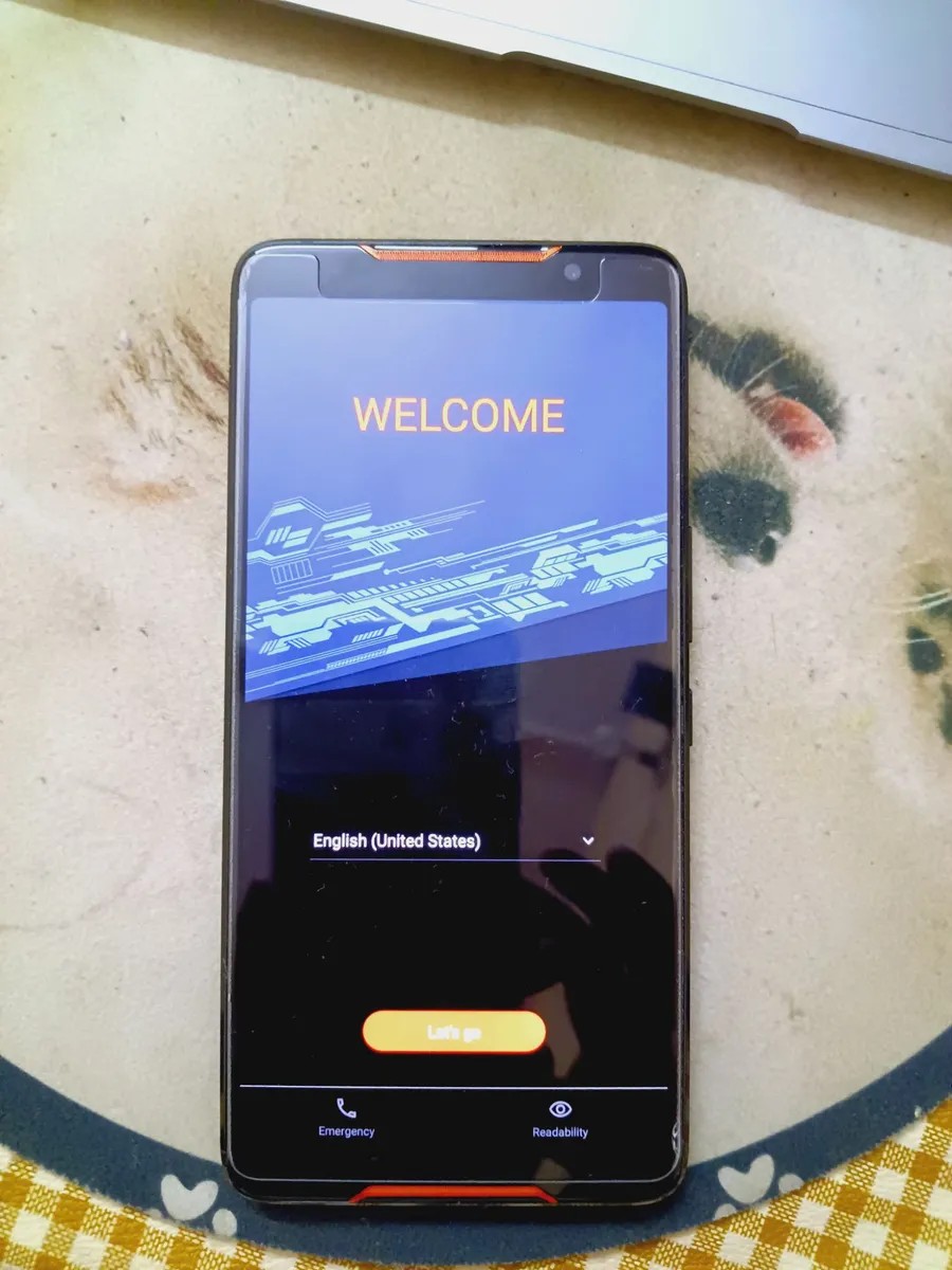 Asus ROG Phone ZS600KL