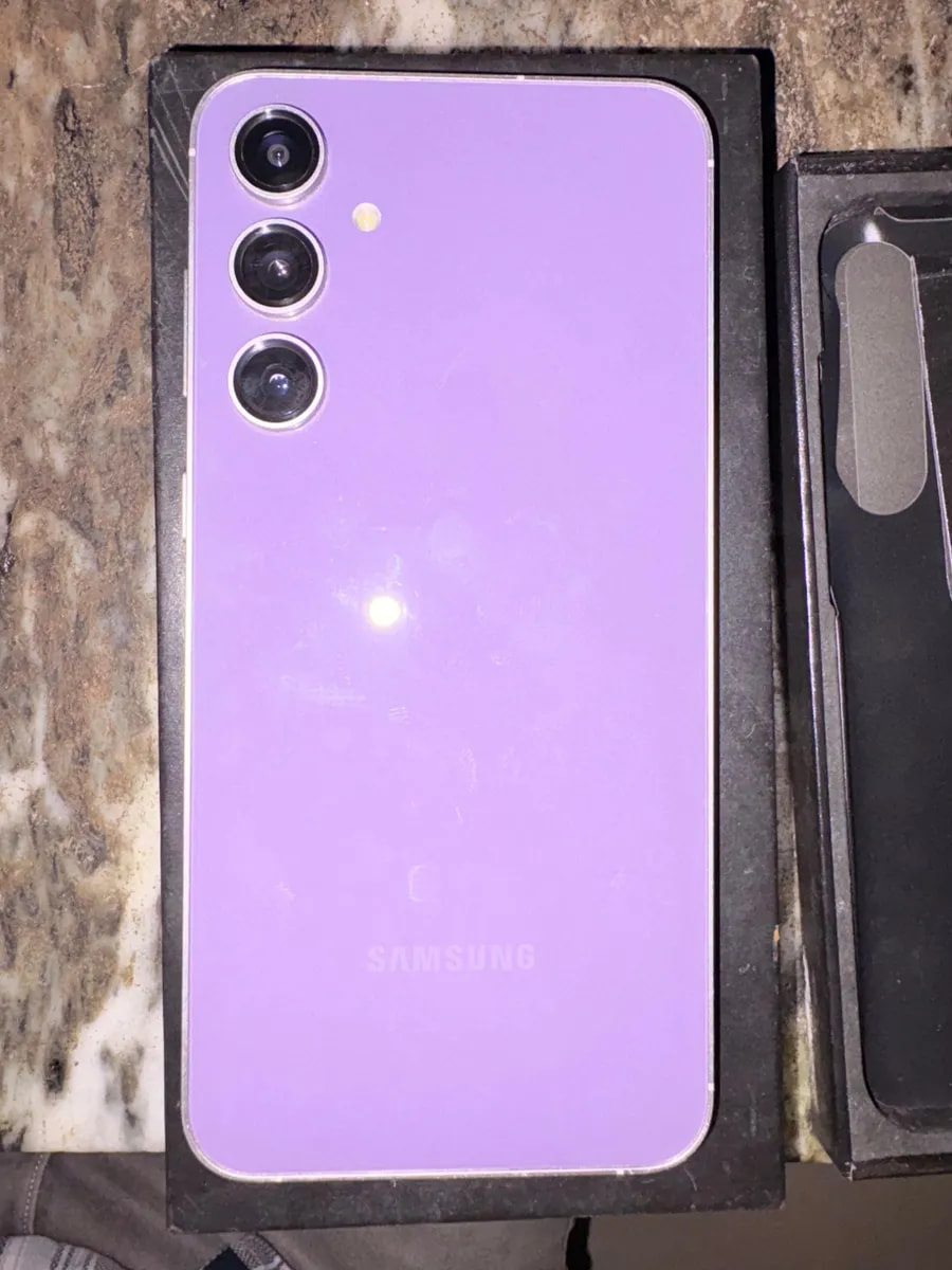 Samsung Galaxy S23 FE