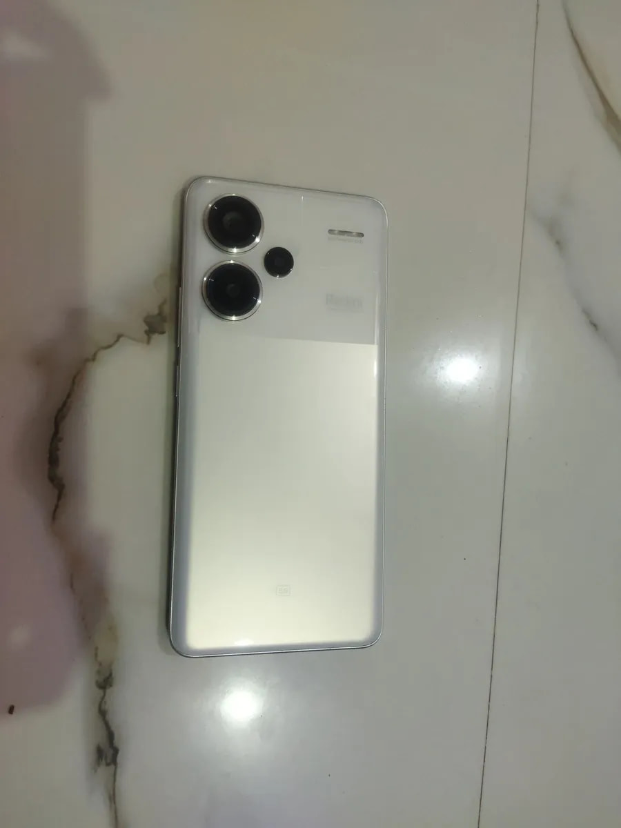 Xiaomi Redmi Note 13 Pro+