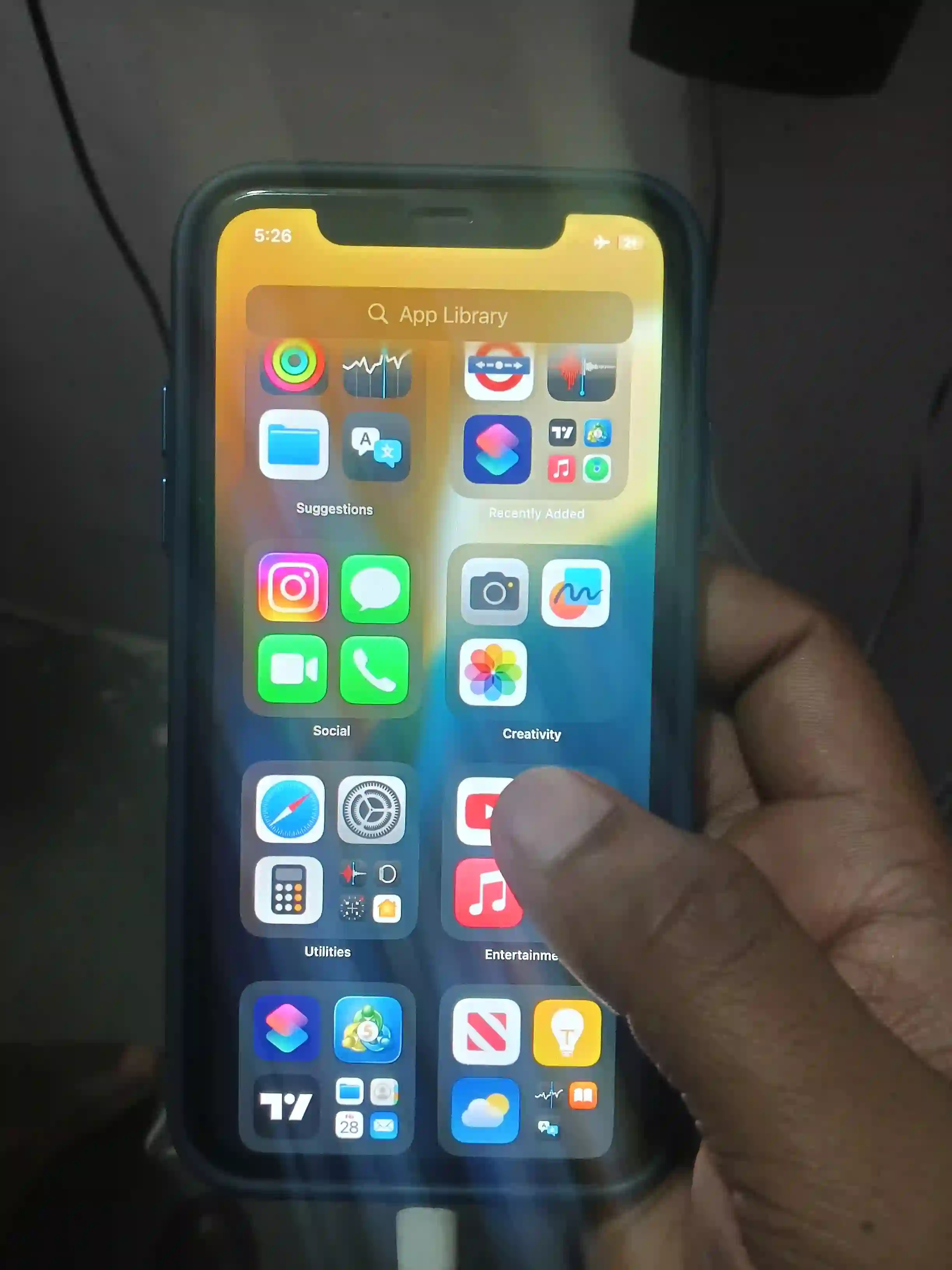 Apple iPhone 11