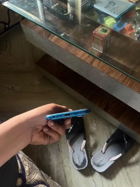 vivo Y30