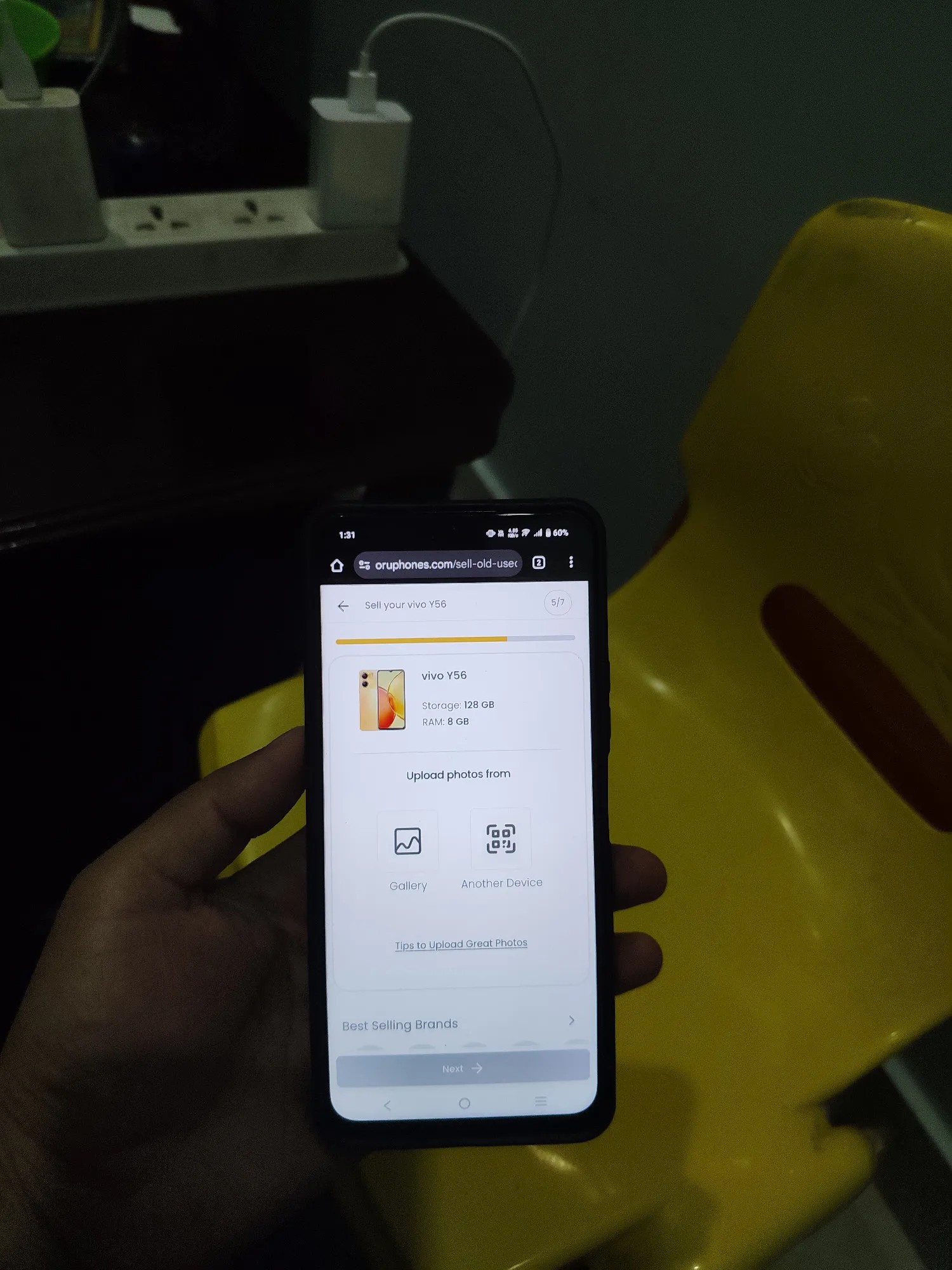 vivo Y56