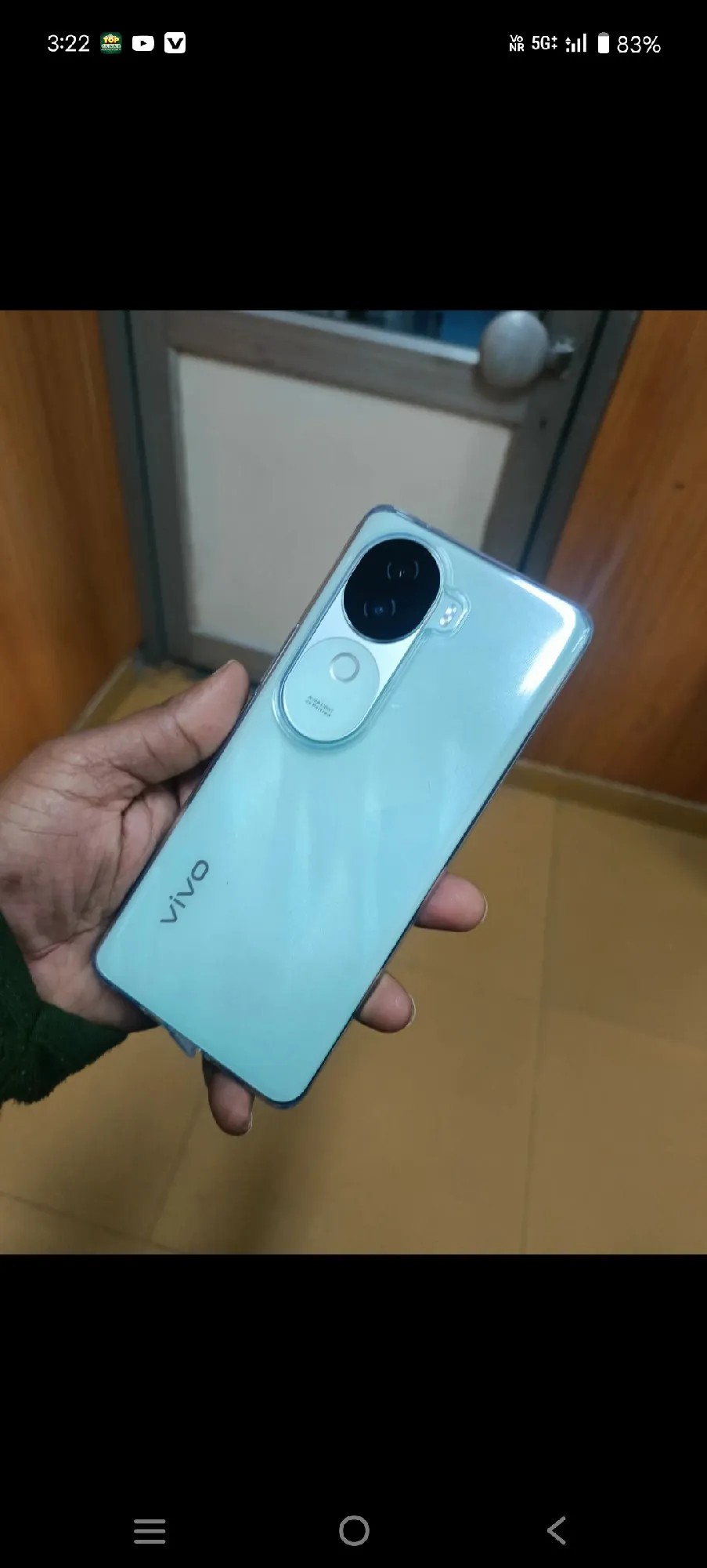vivo V40e
