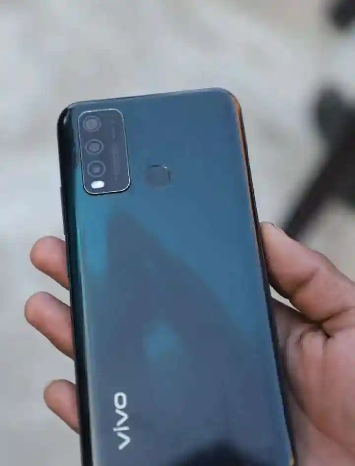 vivo Y30