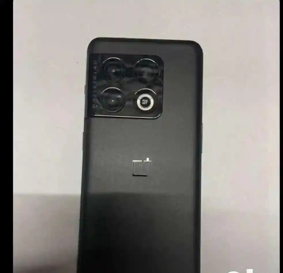 OnePlus 10 Pro