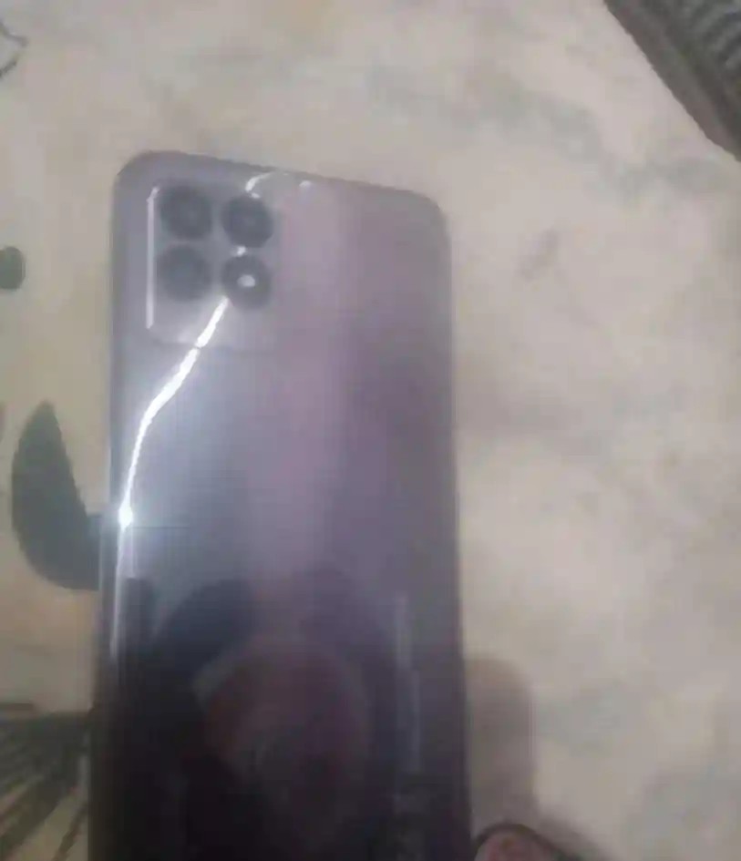 Realme 8i