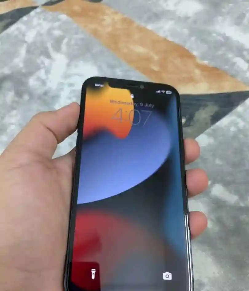 Apple iPhone 12