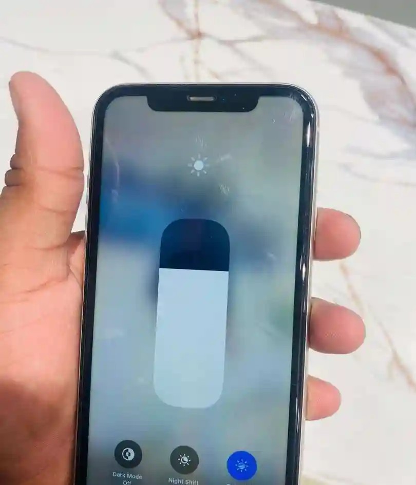 Apple iPhone 11