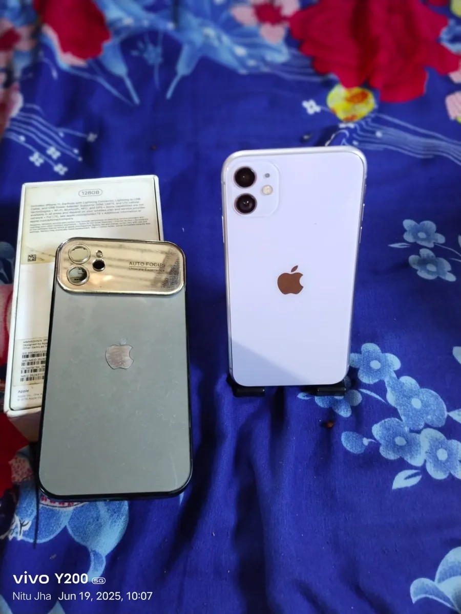 Apple iPhone 11