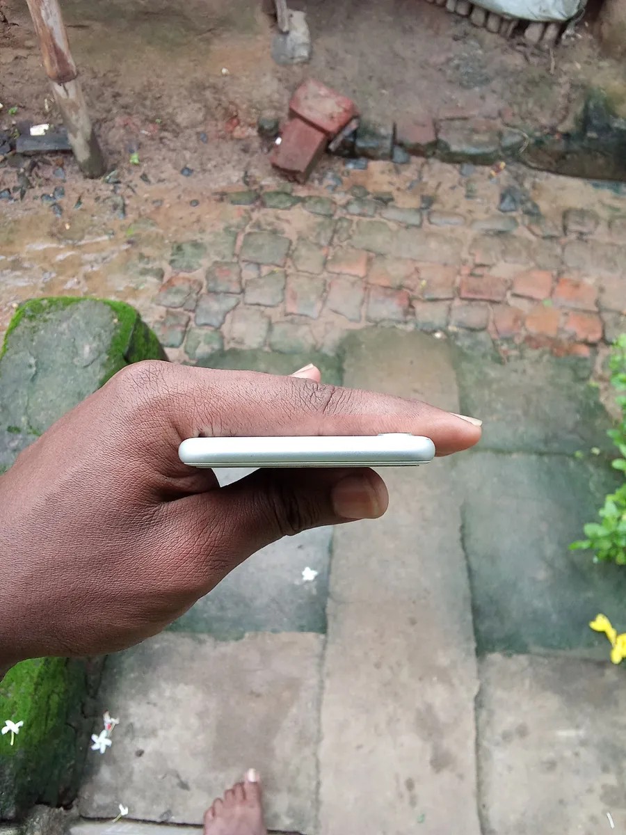 Apple iPhone 8