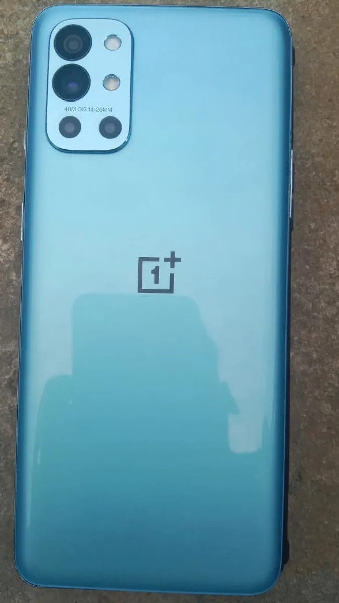 OnePlus 9R