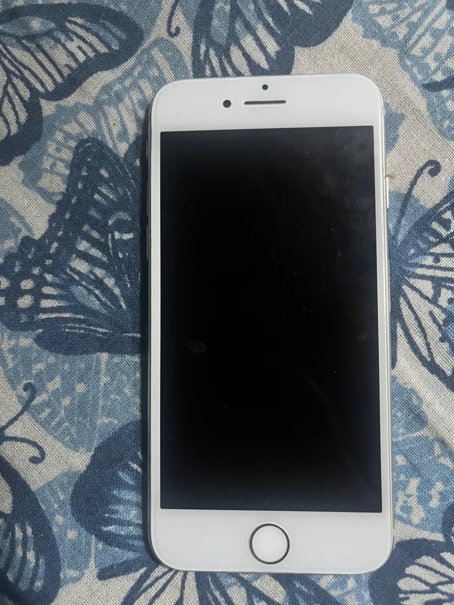 Apple iPhone 8