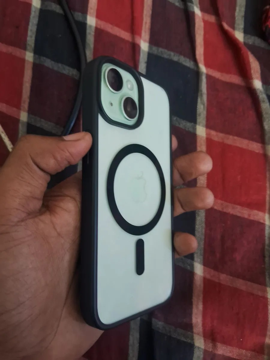 Apple iPhone 15