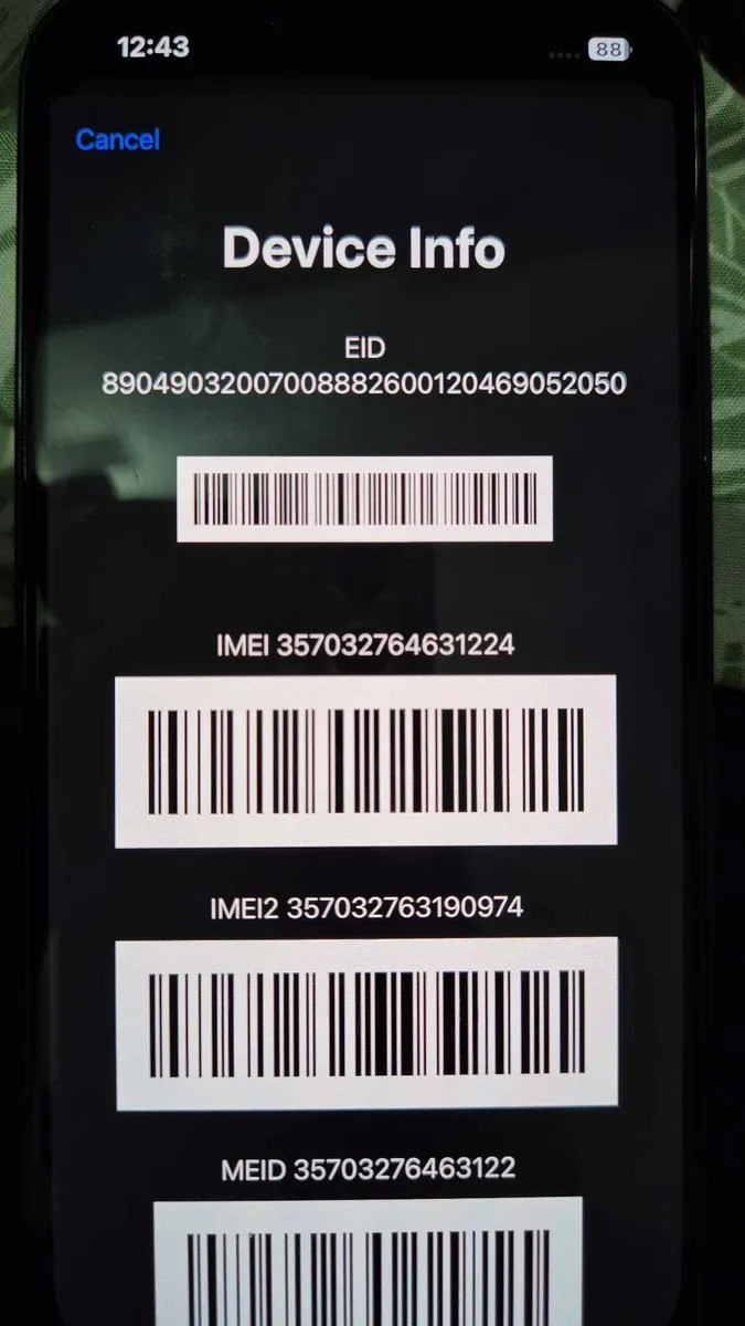 Apple iPhone 13