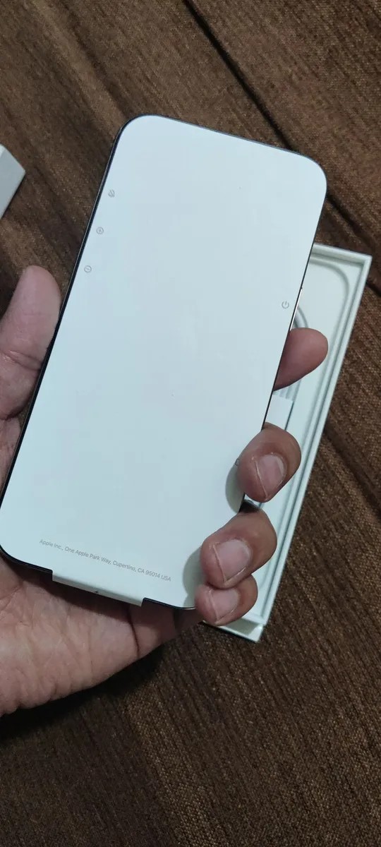 Apple iPhone 16 Pro Max