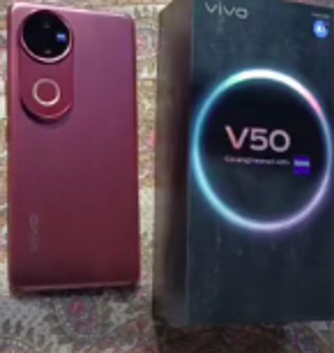 vivo V50
