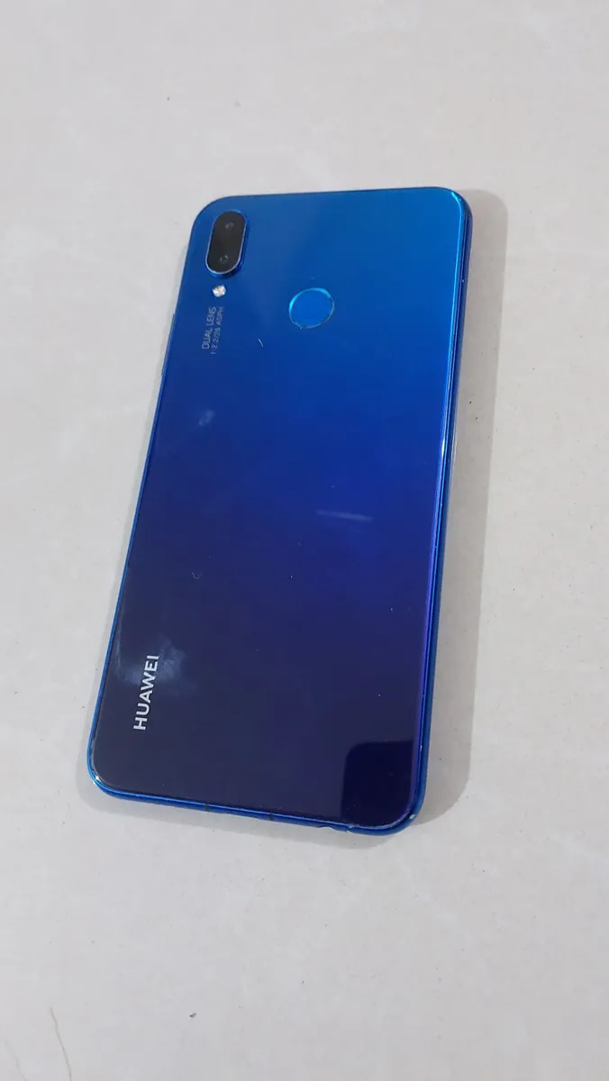Huawei nova 3i