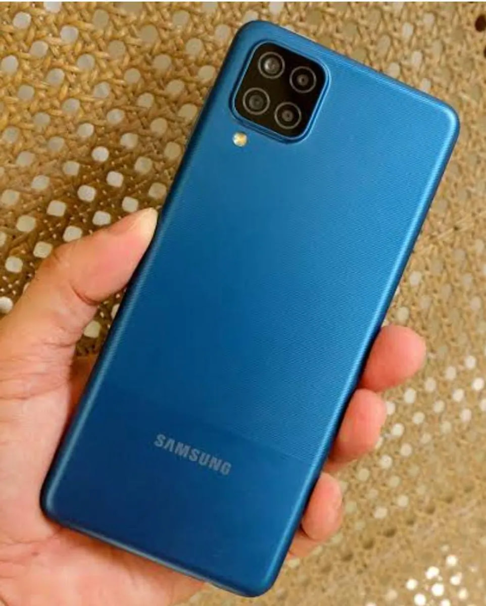 Samsung Galaxy A12
