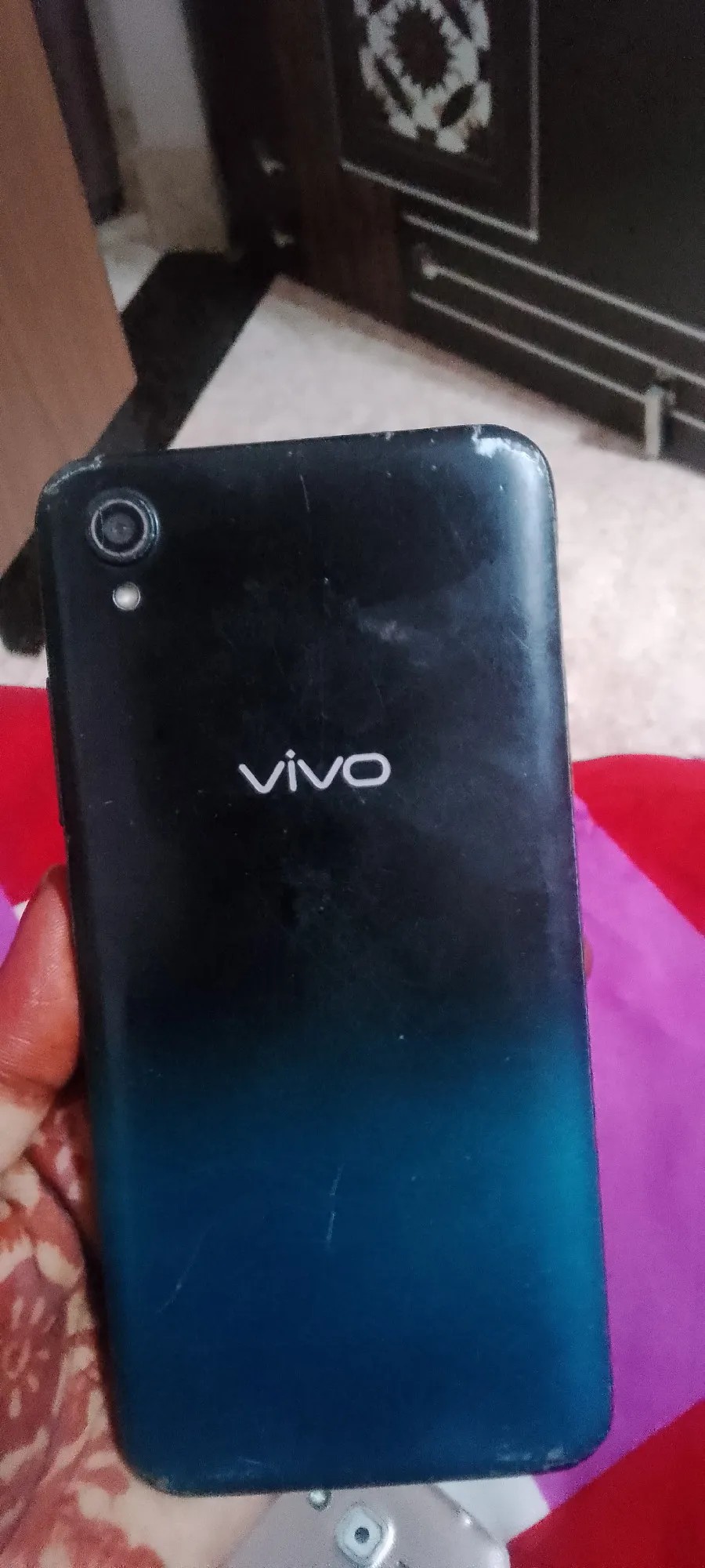 vivo V7+