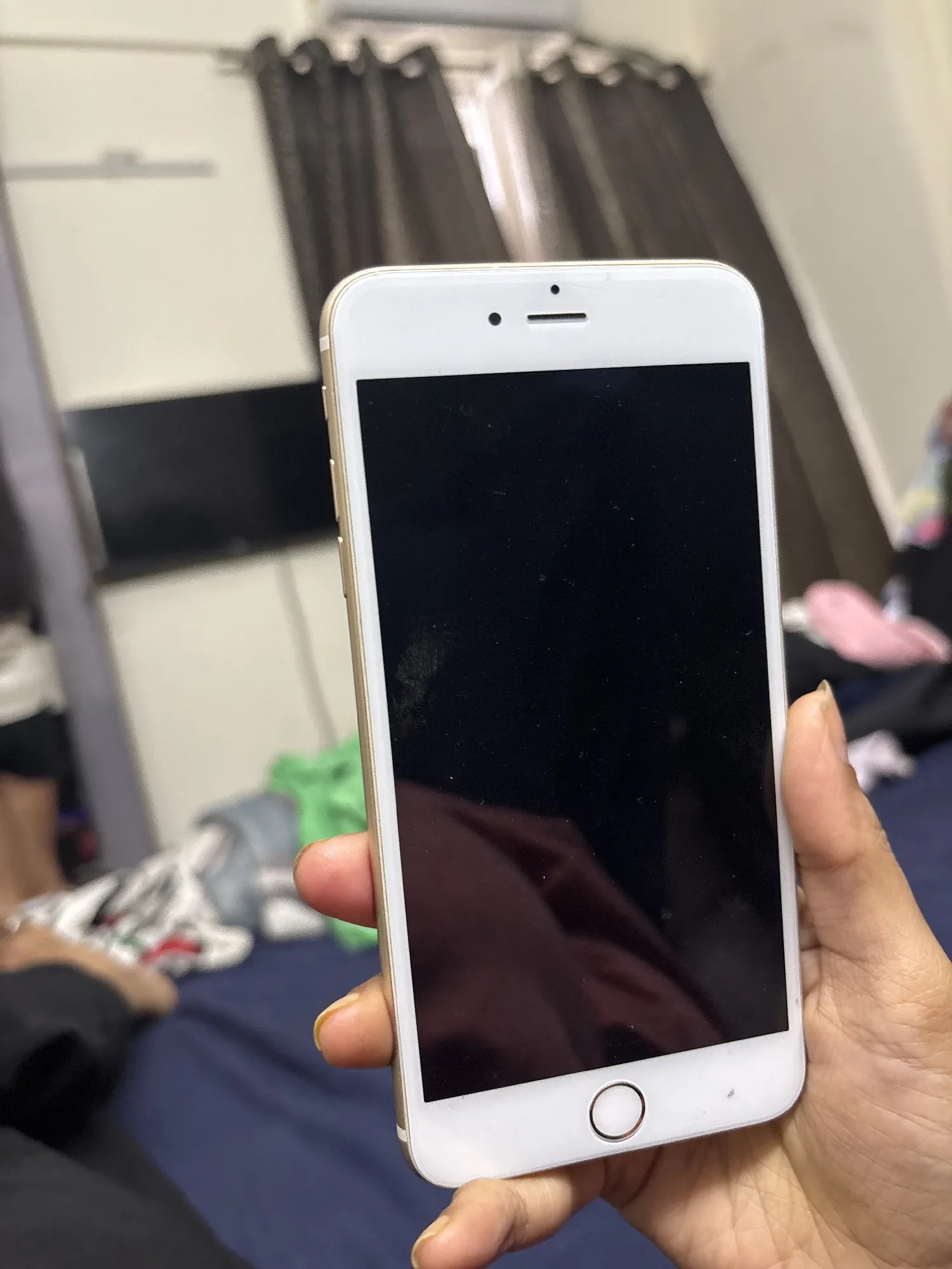Apple iPhone 6s Plus