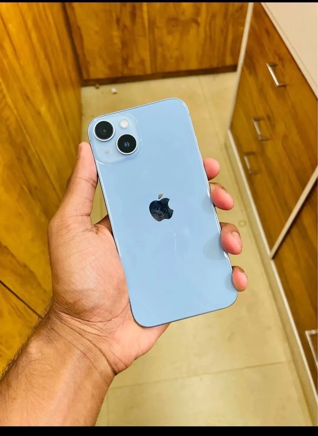 Apple iPhone 14