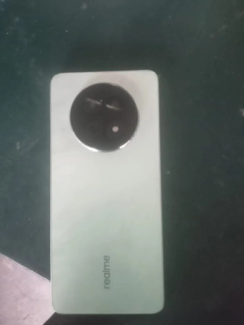 Realme C65 5G
