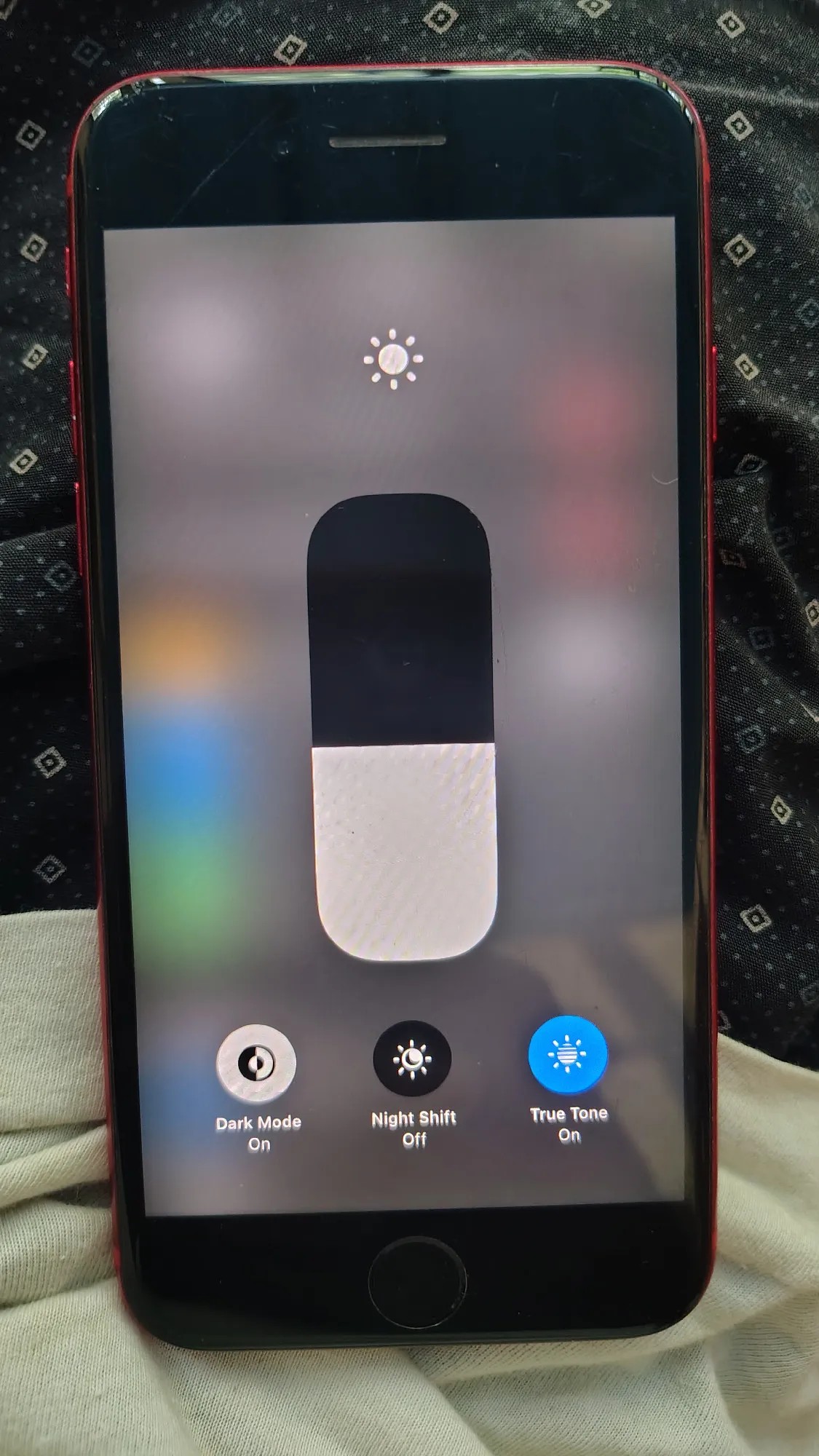 Apple iPhone SE (2020)