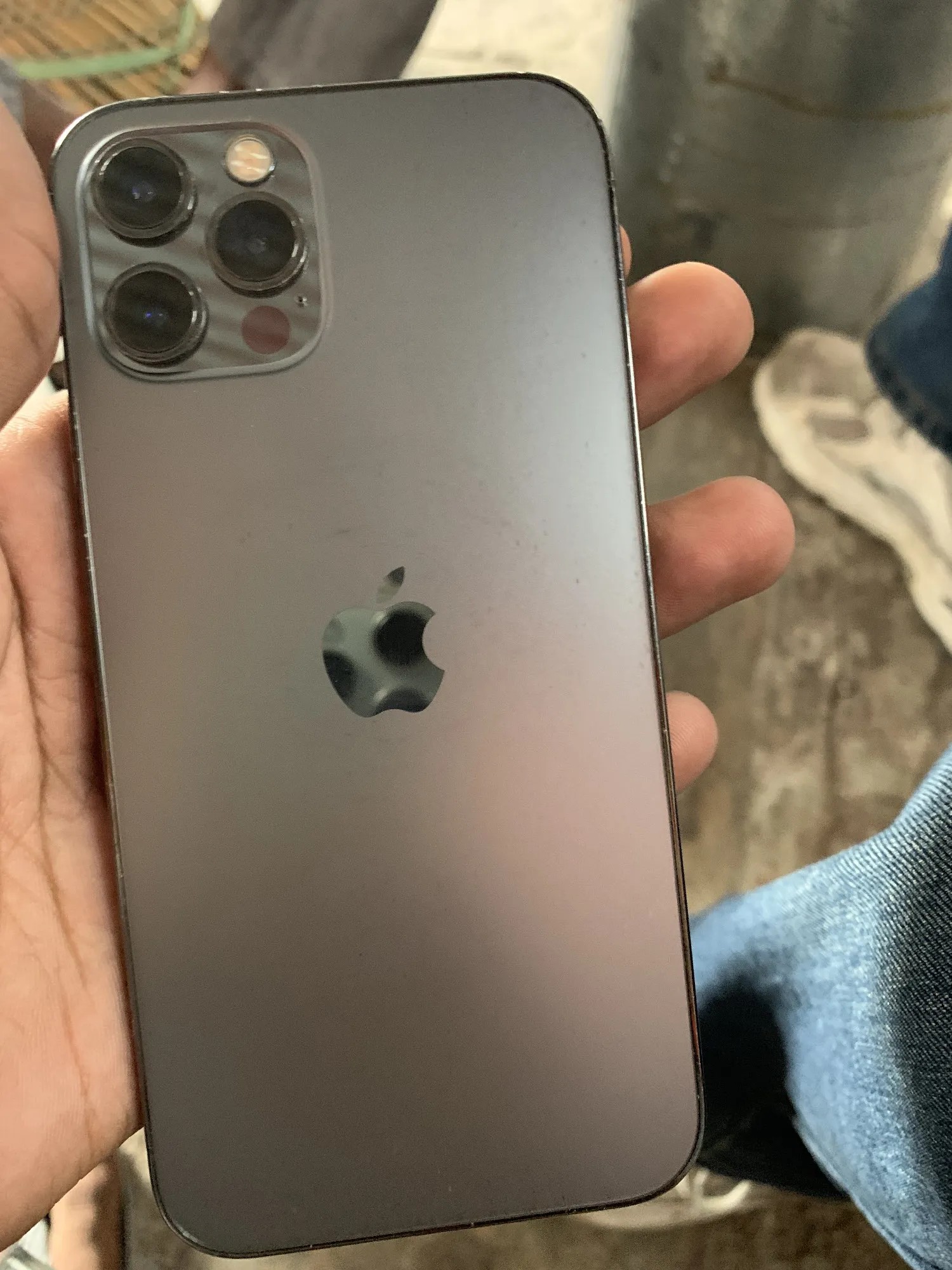 Apple iPhone 12 Pro