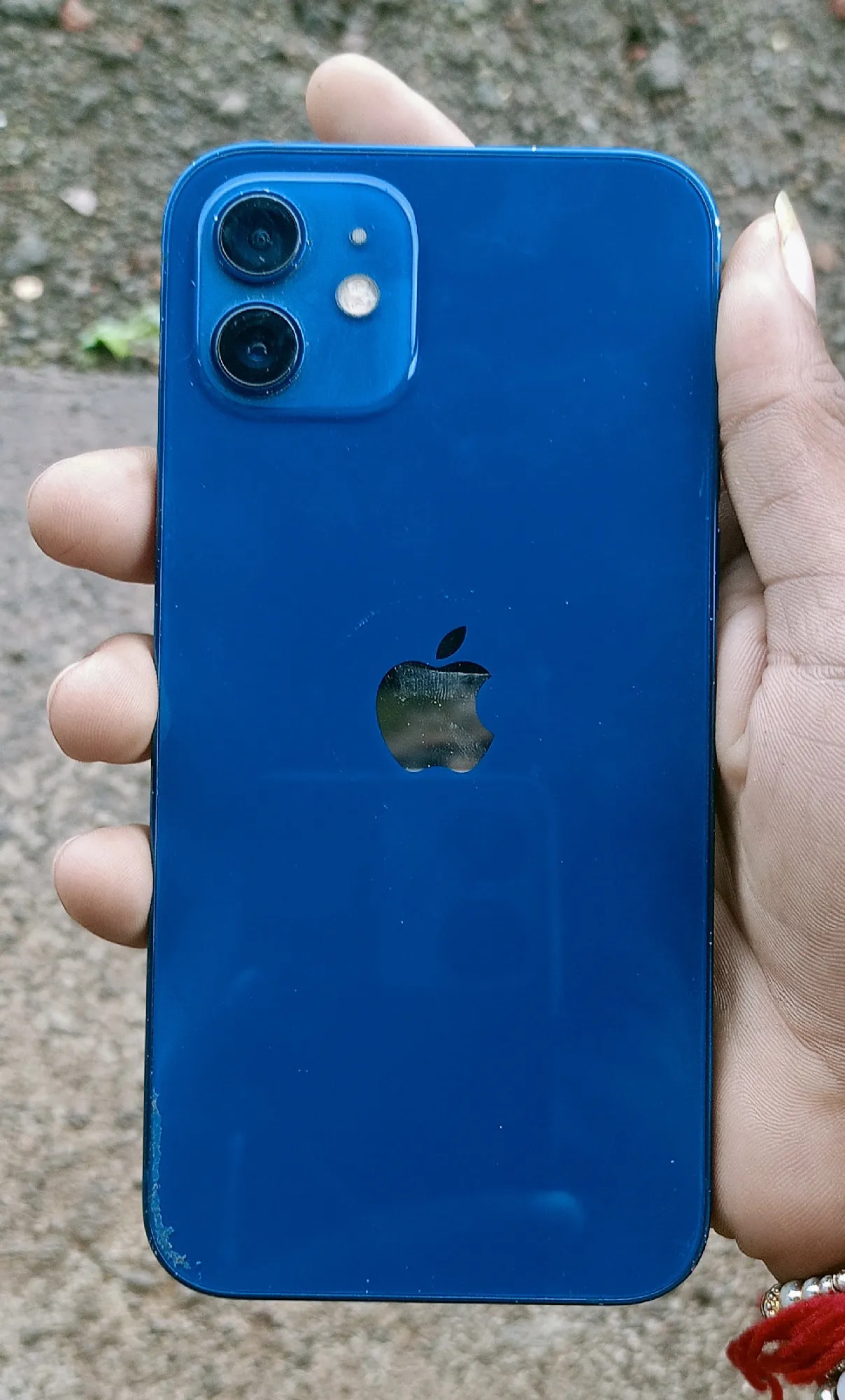 Apple iPhone 12