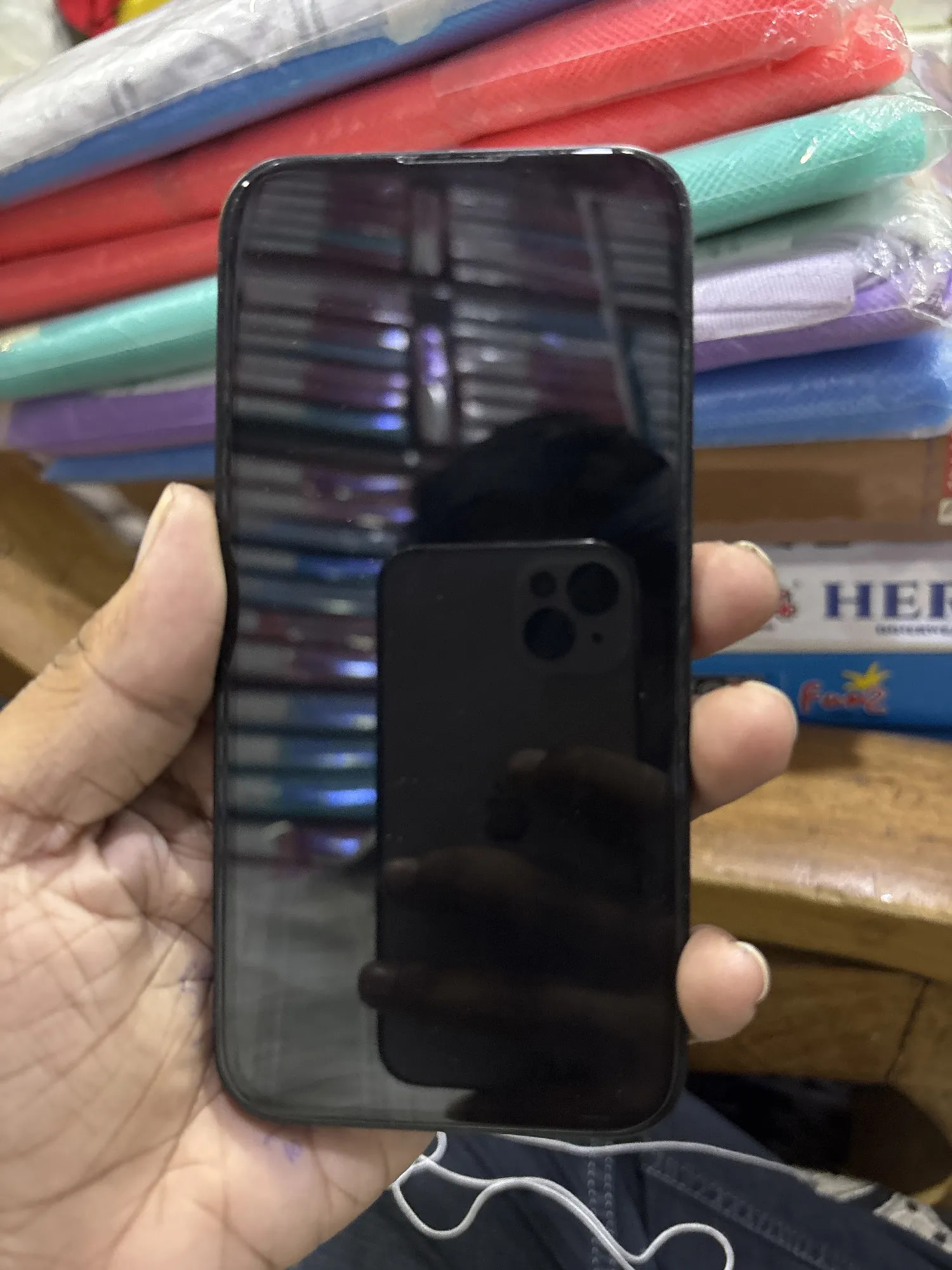 Apple iPhone 16e