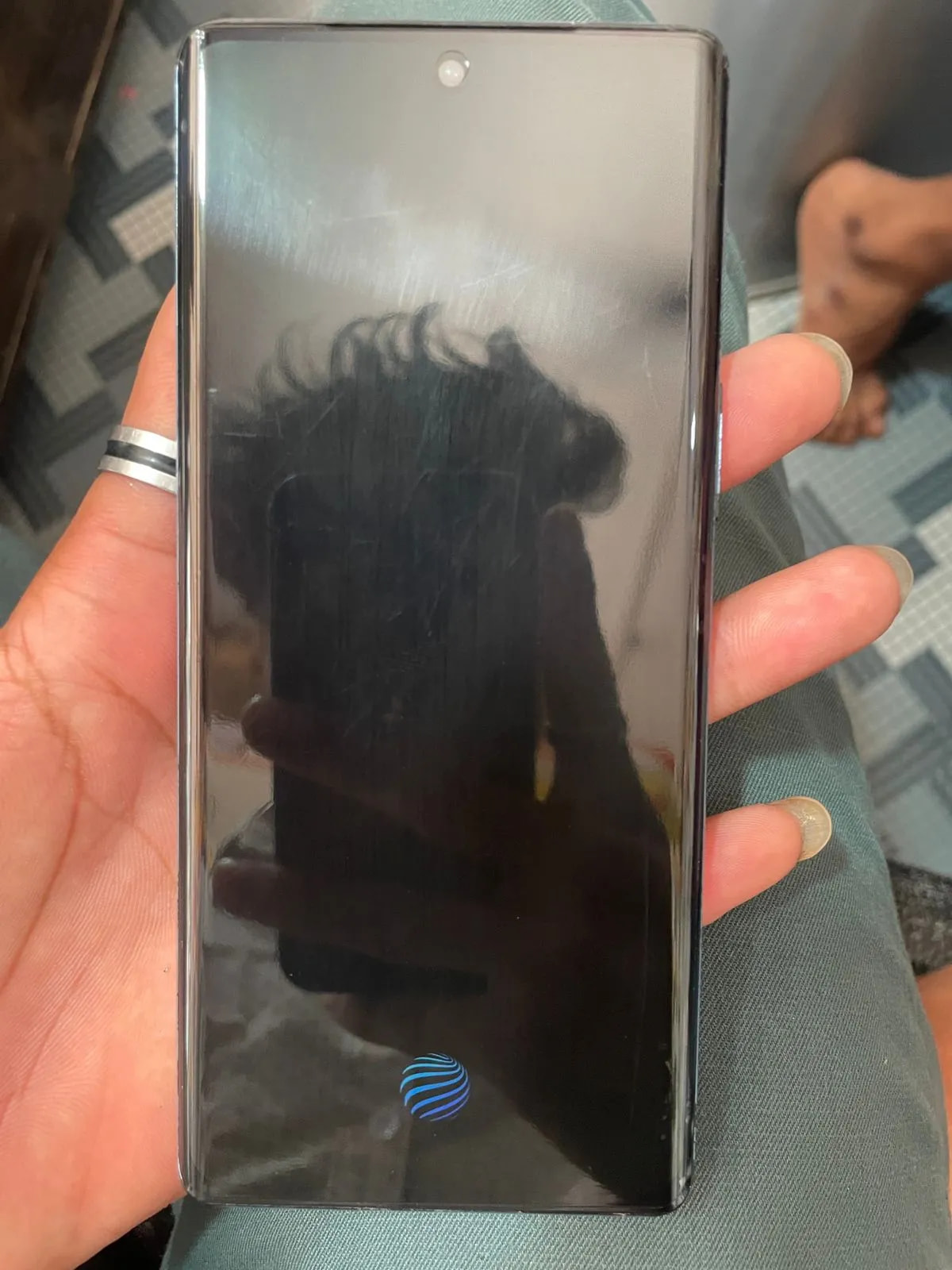 vivo V27