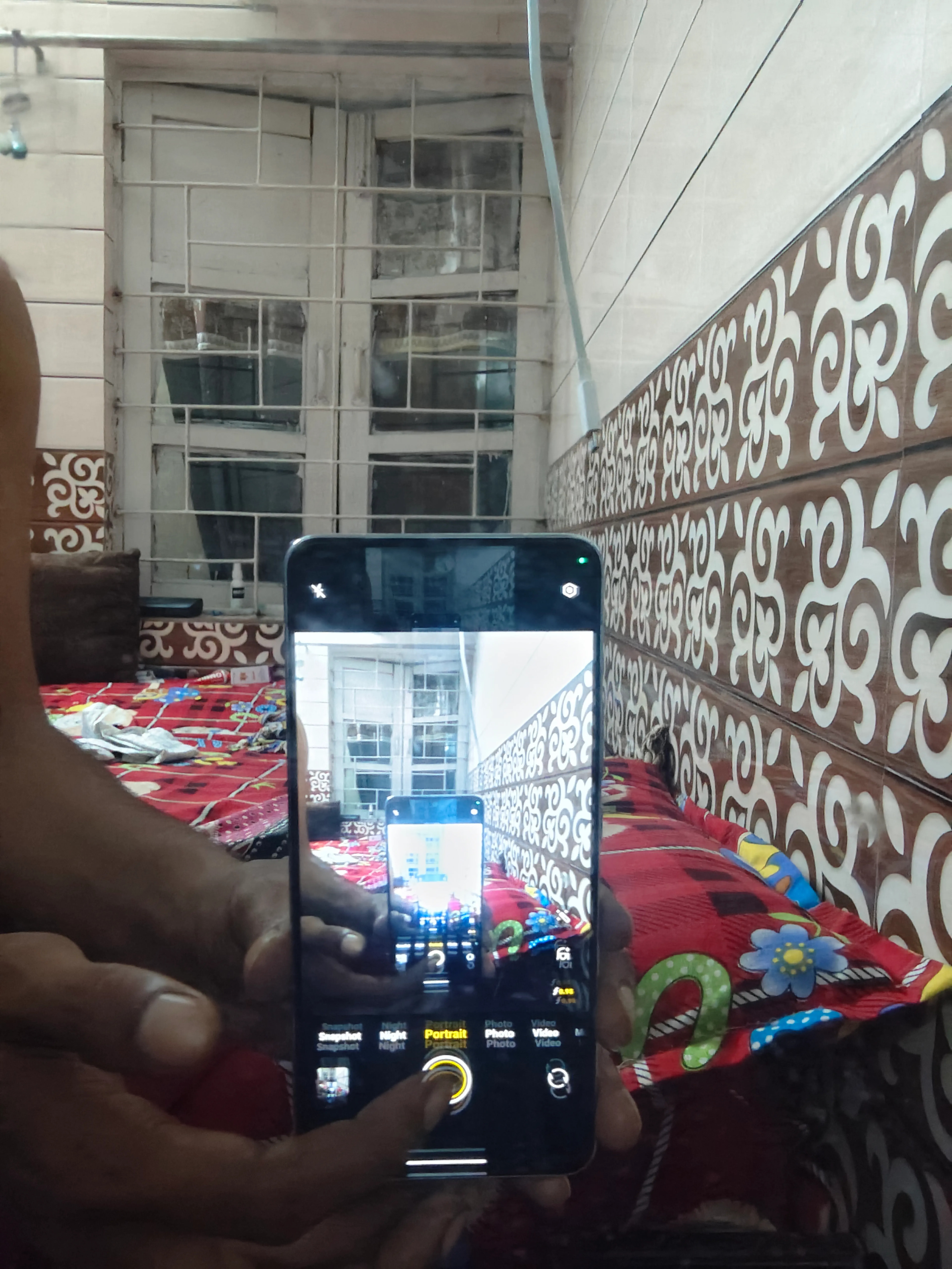 vivo iQOO 13