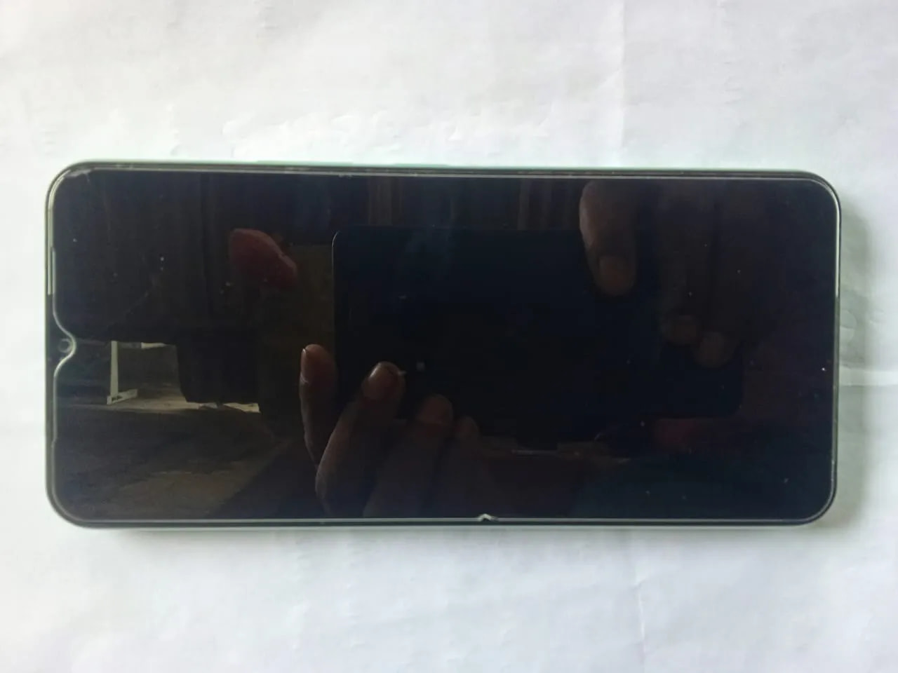 vivo Y18i
