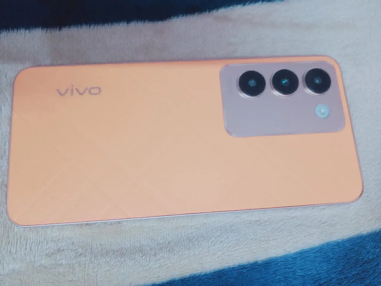 vivo Y200e
