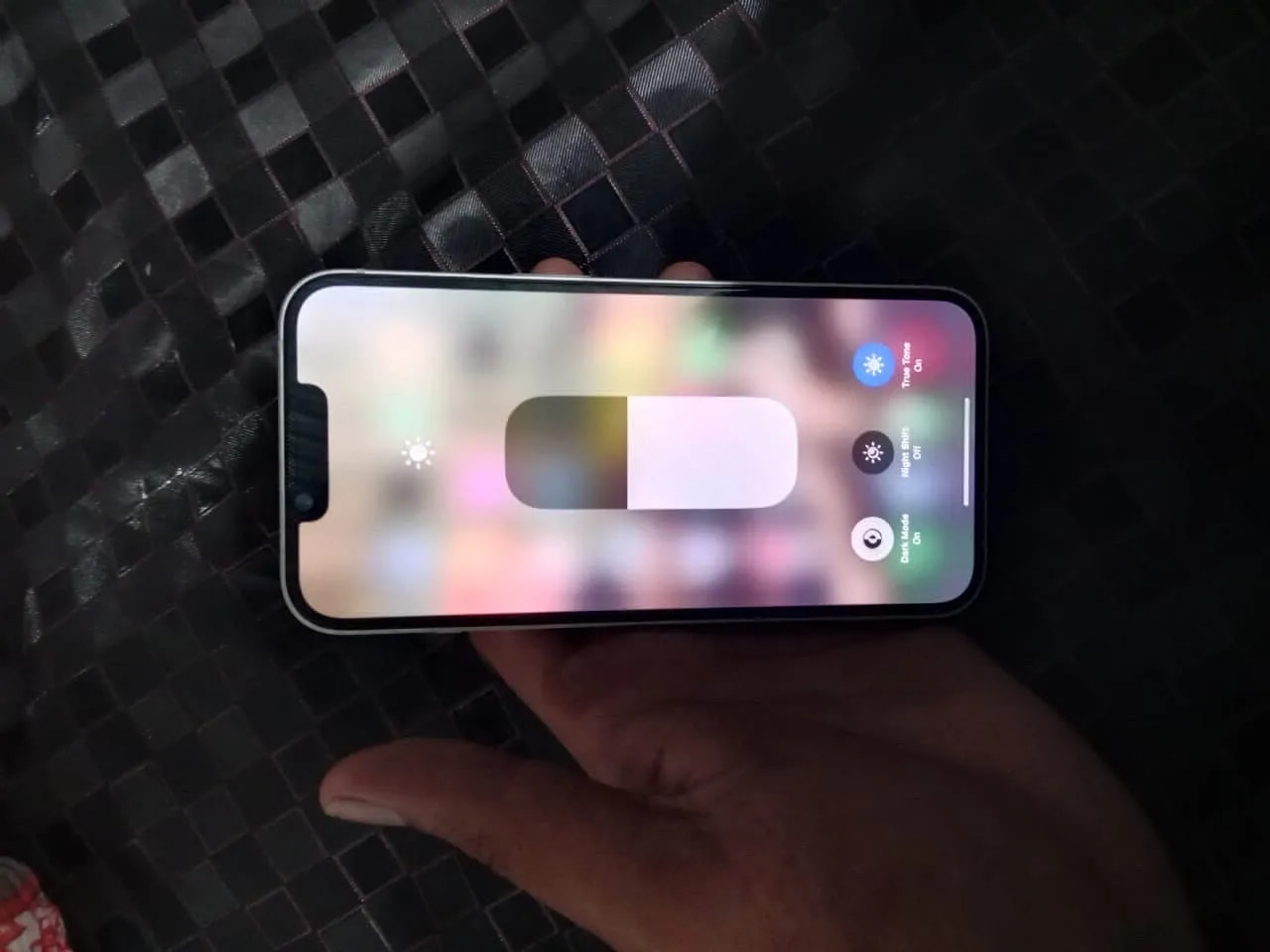 Apple iPhone 14
