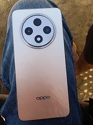 Oppo Reno12 F