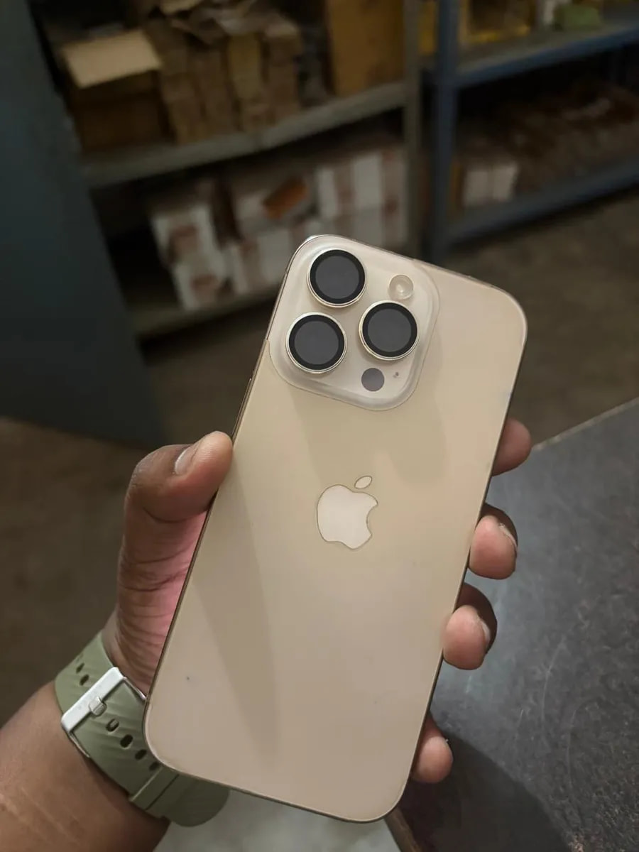 Apple iPhone 16 Pro
