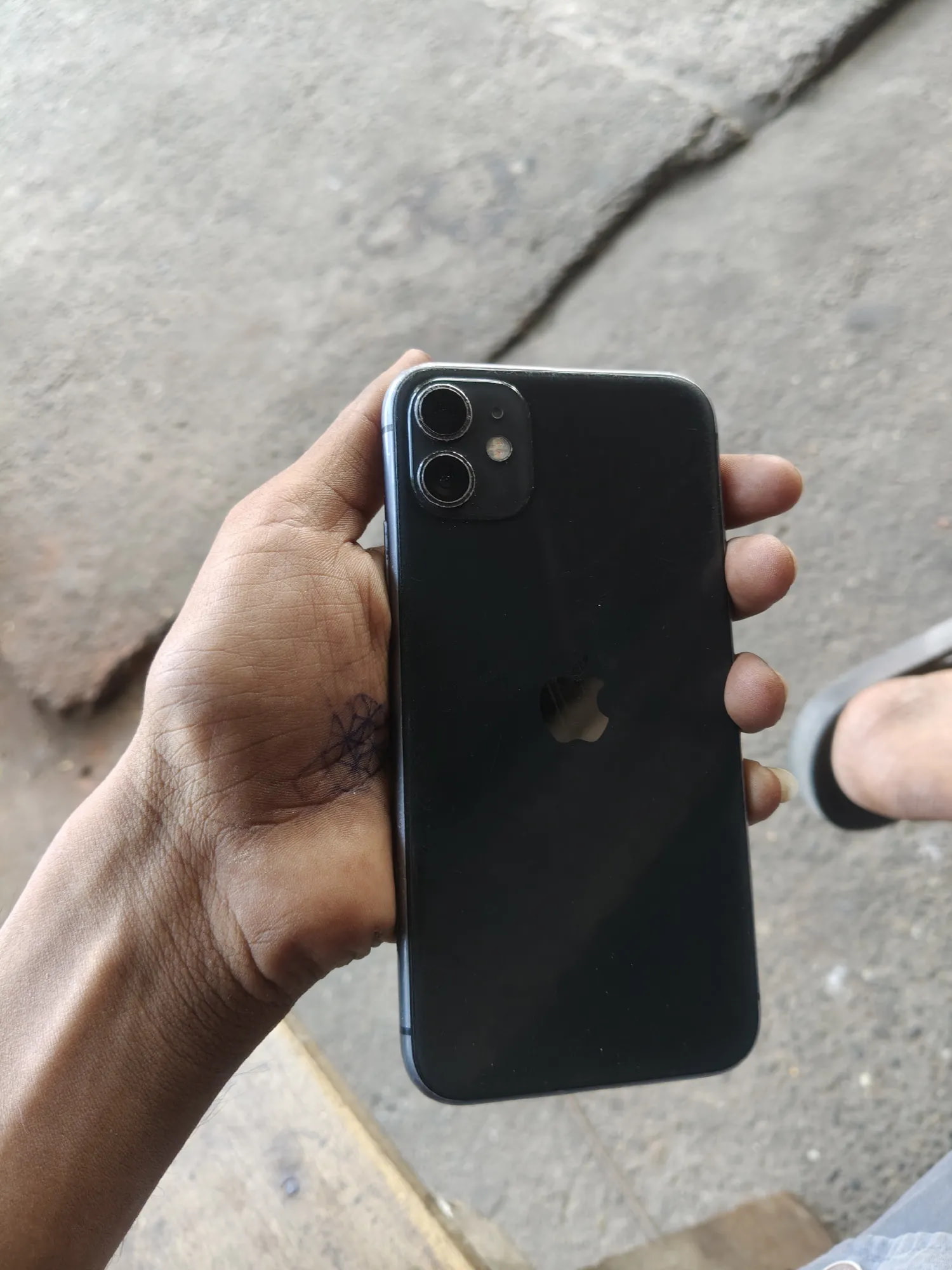 Apple iPhone 11