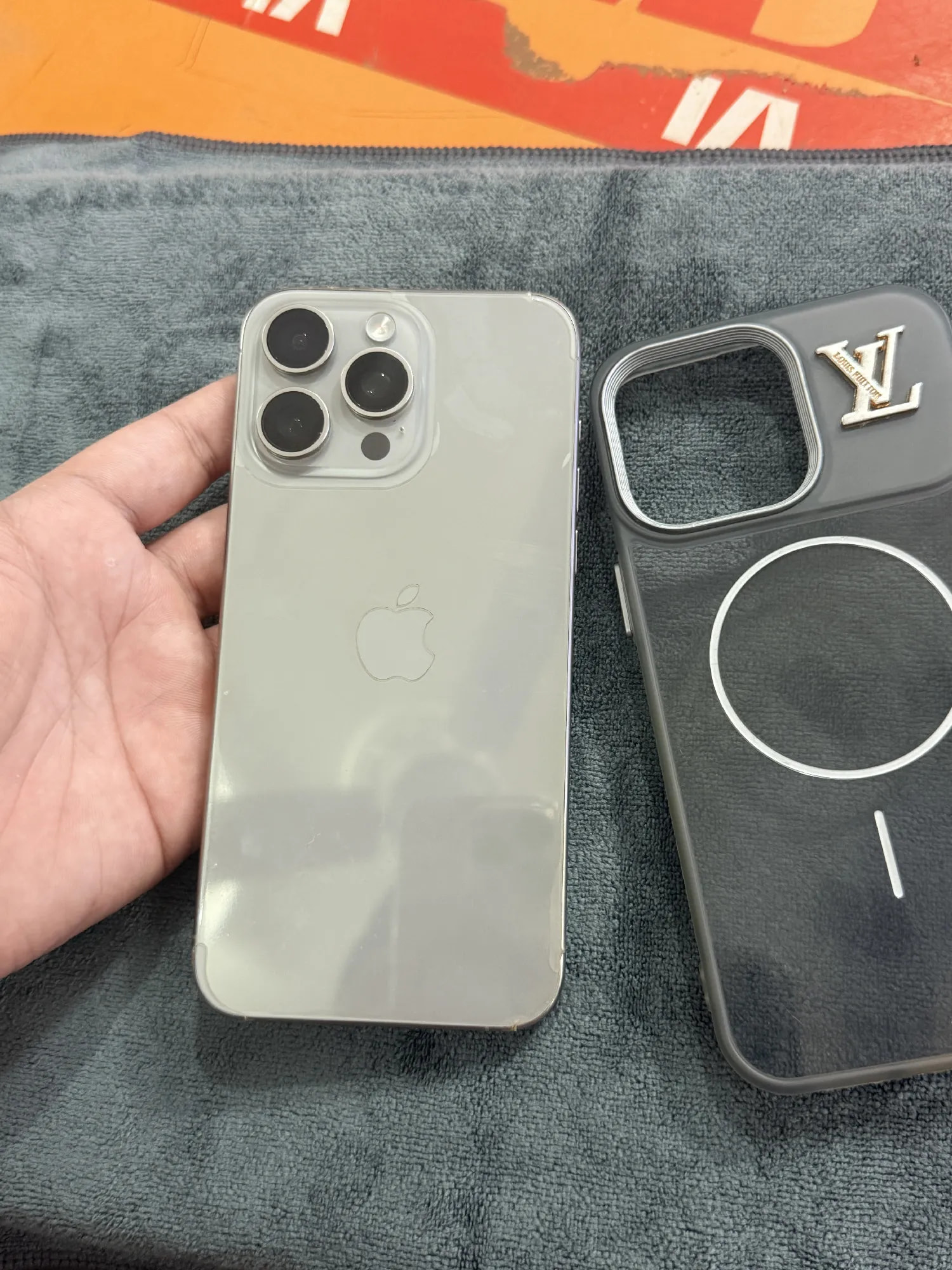 Apple iPhone 15 Pro Max